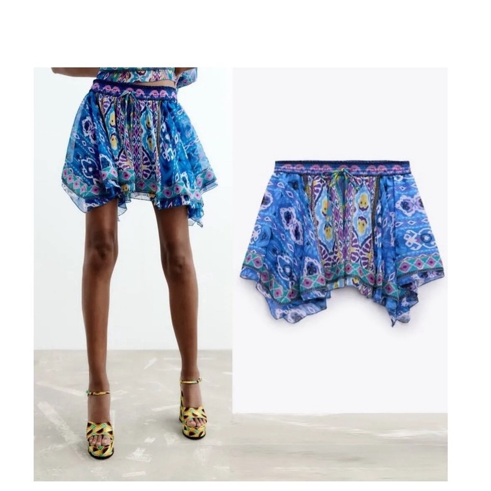 NWT New Zara Printed Mini Skirt Size